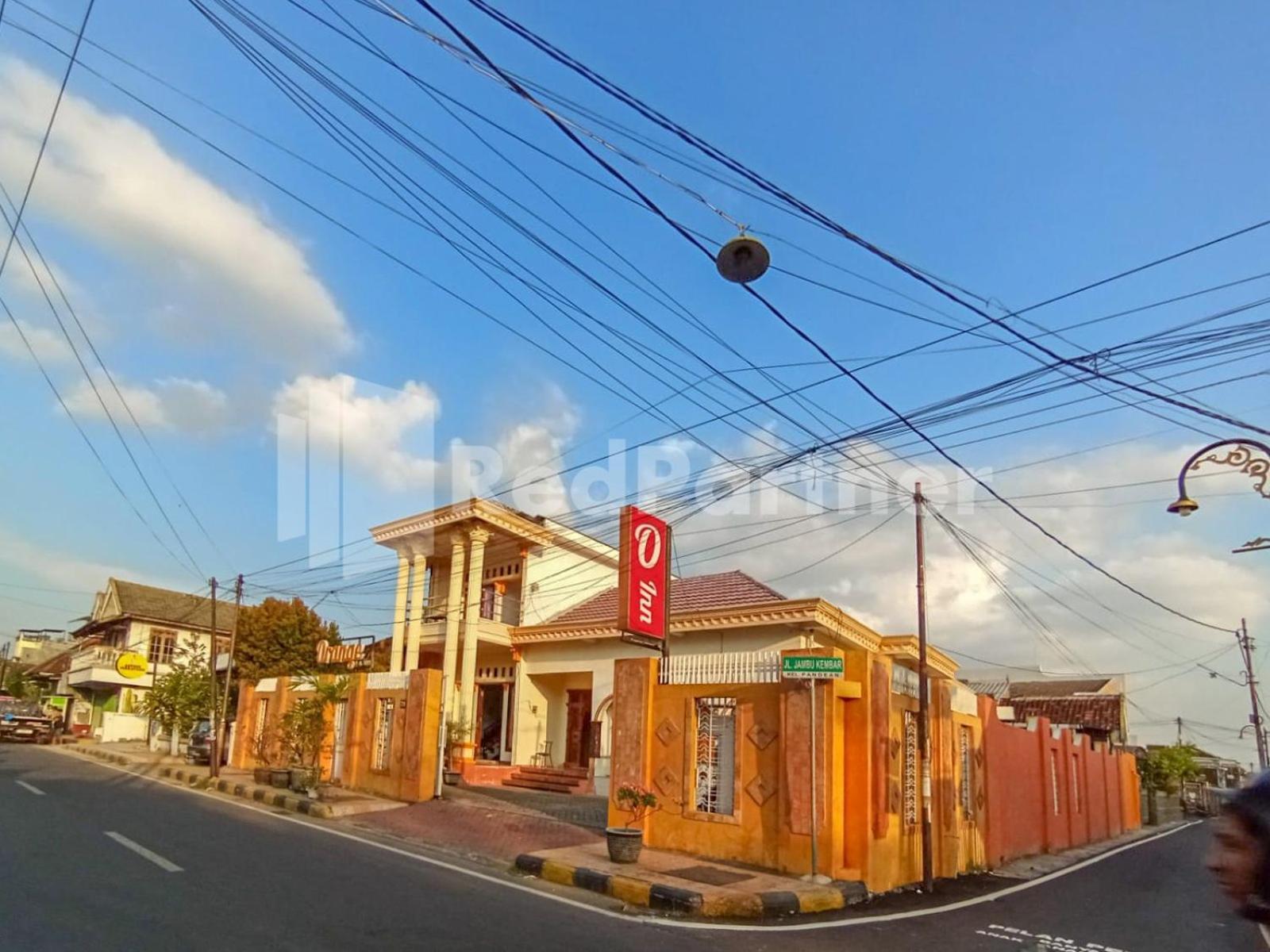 Orange Inn Redpartner Madiun Exteriér fotografie